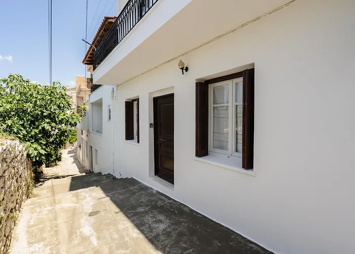 アパート Michael's Filótion